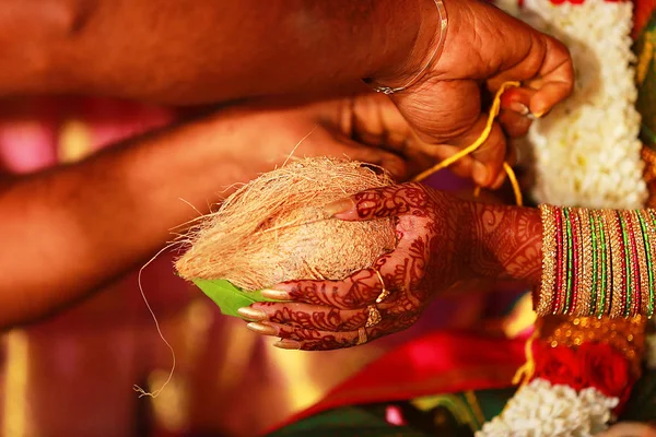 Rituels de mariage sud-indiens, cérémonie — Photo