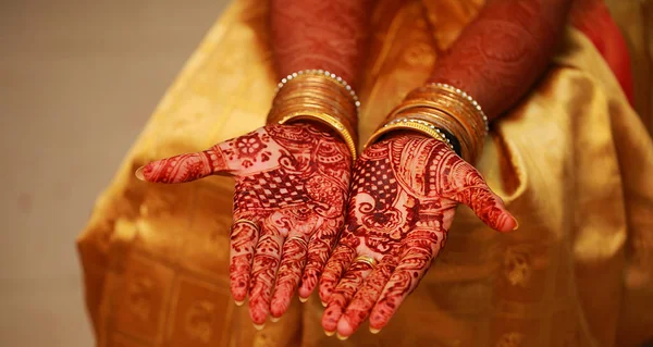 아름 다운 mehendi 디자인에 — 스톡 사진