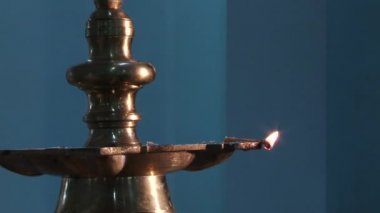 Geleneksel Güney Hint pirinç yağı Lambayı kapat
