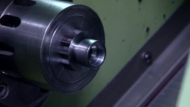 Fraiseuse CNC produit des détails métalliques sur l'usine