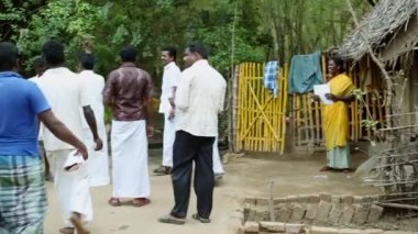 Hindistan - 11 Mayıs 2016: Suyachi Mla aday Piracharam, Nannilam, Tamilnadu, Hindistan.