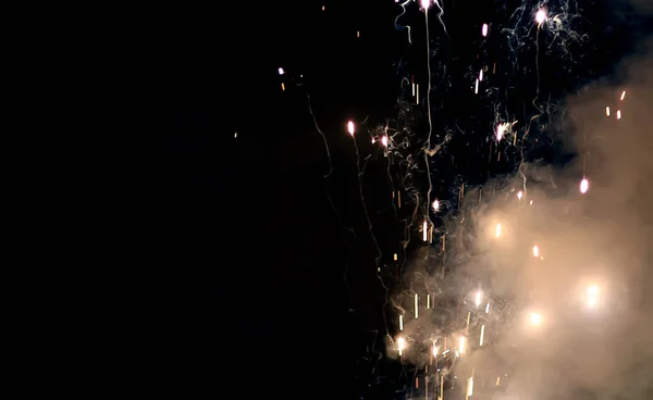 Una foto de los fuegos artificiales de Diwali durante el festival Diwali . —  Fotos de Stock