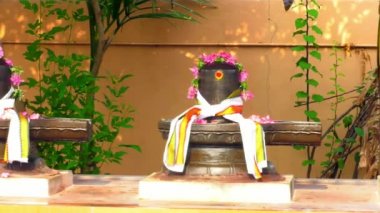 Hindu tanrısı Shiva Linga 'nın bir heykeli tapınakta, Güney Hindistan Dış Geleneksel Hint tapınağında..