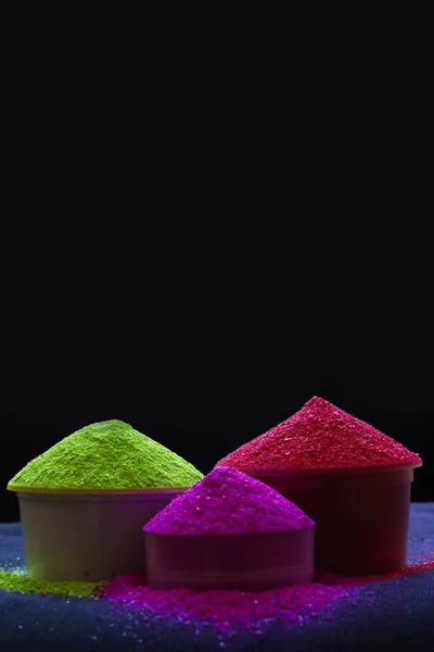 Concept Ινδικό Φεστιβάλ Χρωμάτων Holi Πολύχρωμο Γκουλάλ Χρώματα Σκόνη Για — Φωτογραφία Αρχείου