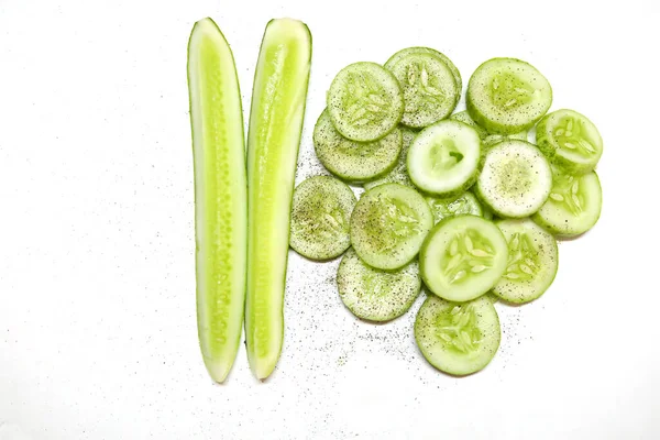 Slices Cucumber Black Pepper White Backgrounds — Stock Photo, Image