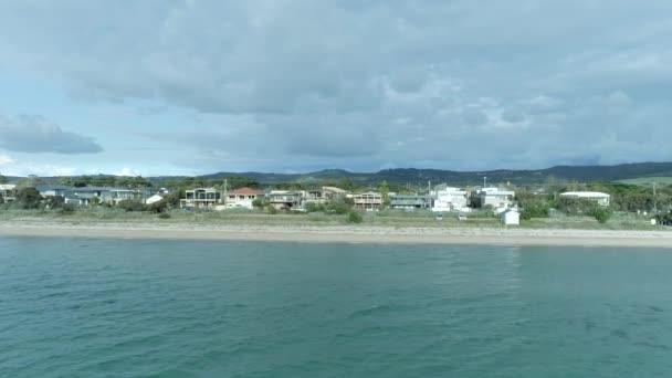 Австралійський Великий океанський шлях, вигляд з висоти близької морської дороги показує будинок у Мельбурні (Австралія). — стокове відео