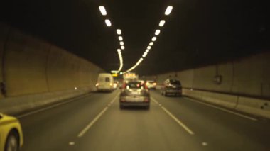 Video Bokeh Efekti Arkaplanı, Bulanık Araba Tünelde Hareket Ediyor