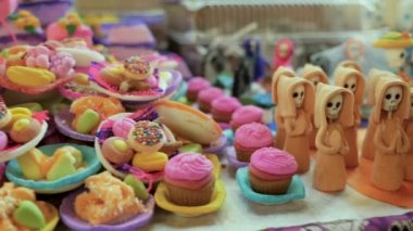 Ölülerin günü için teklifleri kullanılan minyatür şeker ve şekerli tatlılar