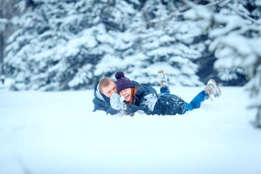 Kış Sevgililer Çift buz peyzaj, kar