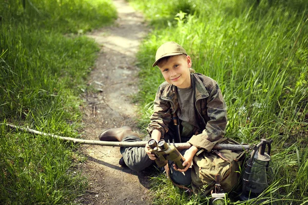Genç çocuk çocuk, turizm kavramı açık portresi — Stok fotoğraf