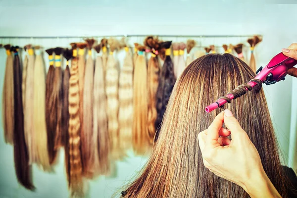 Prodloužení Vlasů Vybavení Přírodních Vlasů Vzorky Vlasů Různých Barev — Stock fotografie