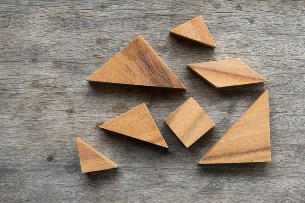 Tangram puzzle vár részére teljes fából készült asztal — Stock Fotó