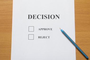 Karar kağıt (onaylama, reddetme) kalem ile