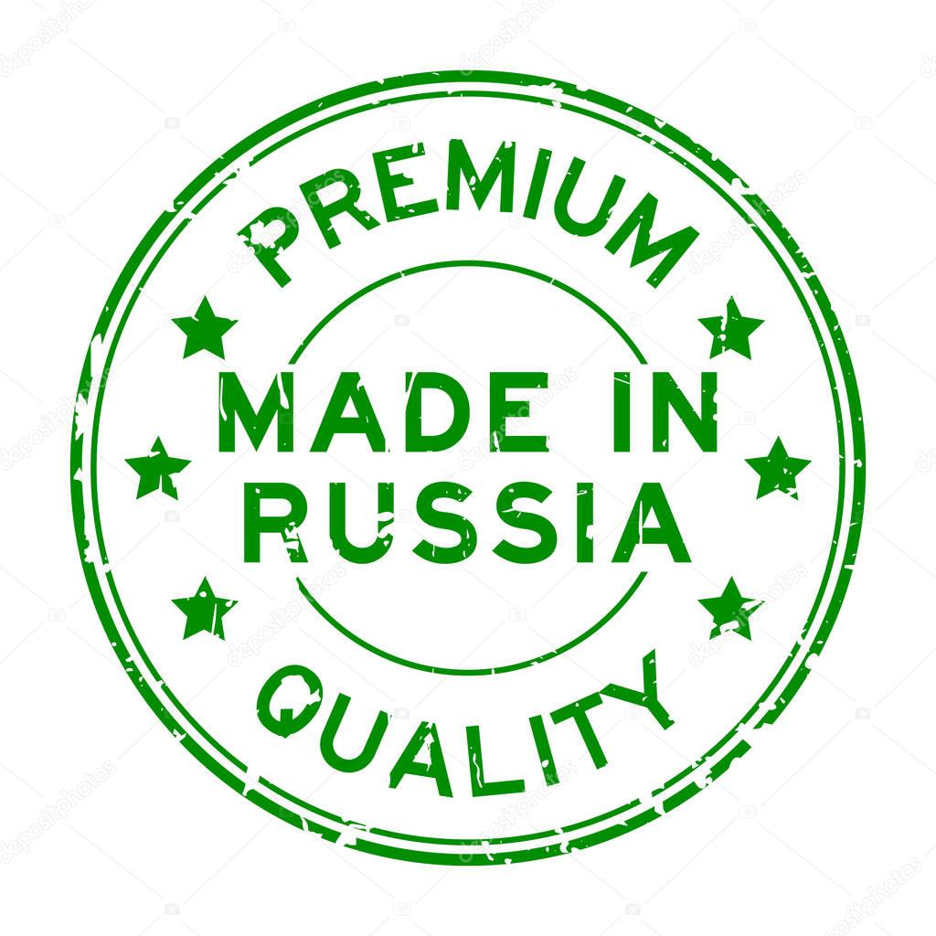 Grunge green premium quality made in Russia round rubber seal stamp on white background