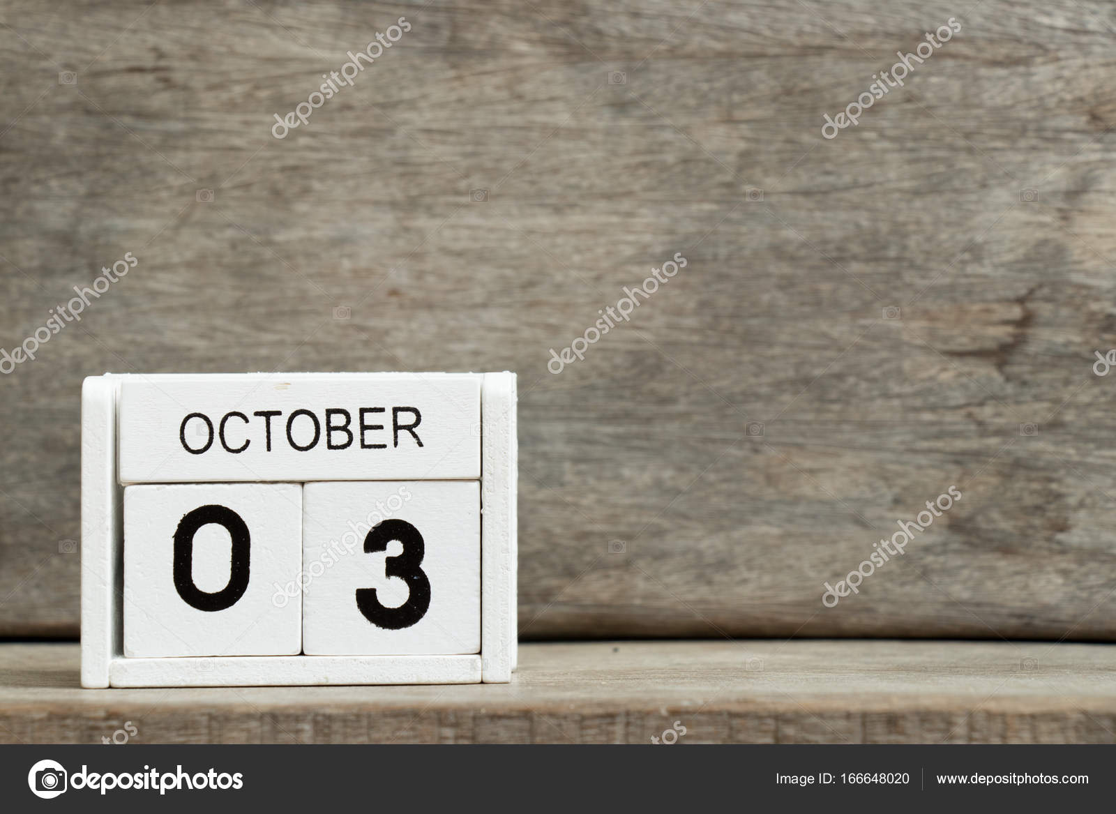 白いブロック カレンダー現在の日付 3 月木材の背景 ドイツ統一 韓国建国記念日 10 月 ストック写真 C Thaneeh Gmail Com