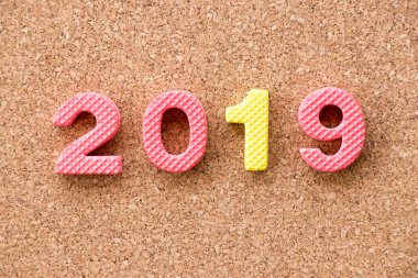 Word'de 2019 mantar pano arka plan renk oyuncak köpük alfabesi