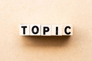 Tahta arkaplan üzerinde kelime engeli