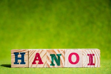 Yapay yeşil arkaplanda kelime engeli