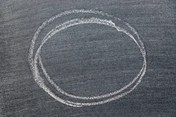 White Color Chalk Hand Drawing Circle Oval Shape Black Board — Stock Photo, Image