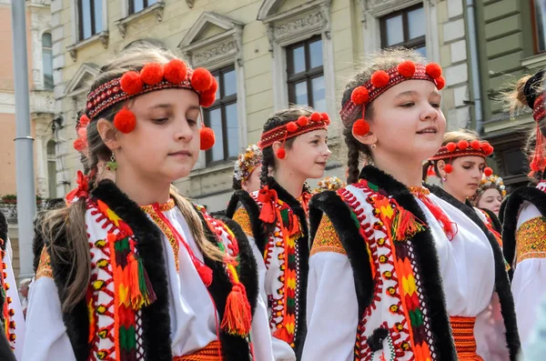 Львов Украина Май 2018 Дети Национальных Костюмах Параде Центре Города — стоковое фото