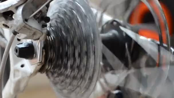 Gear Shift Bike Chain Jumps Rear Cassette — Stock Video