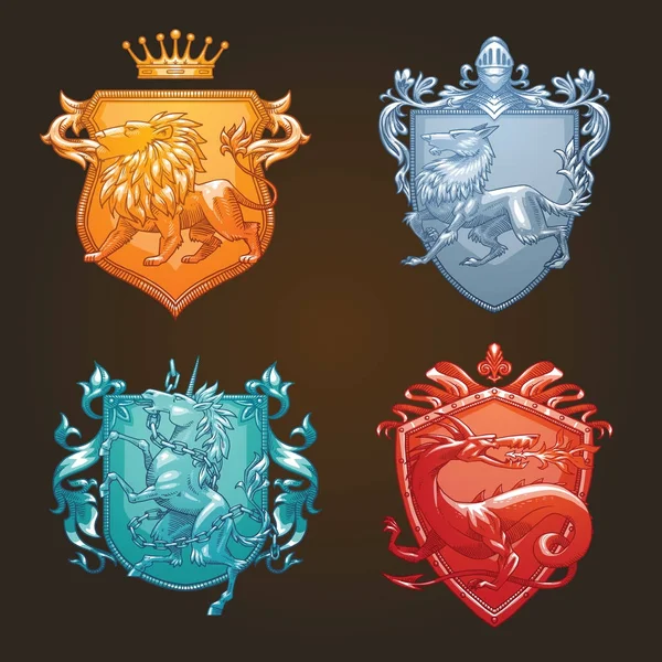 Conjunto de escudos heráldicos com leão, lobo, unicórnio, dragão — Vetor de Stock