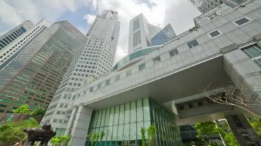 güneşli bir gün Singapur şehir boat quay şehir merkezine kadar görüntülemek 4 k zaman atlamalı