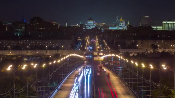 Nocne oświetlenie Moskwa gród ruchu ulicy na dachu panorama 4 k czas wygaśnięcia Rosji — Wideo stockowe