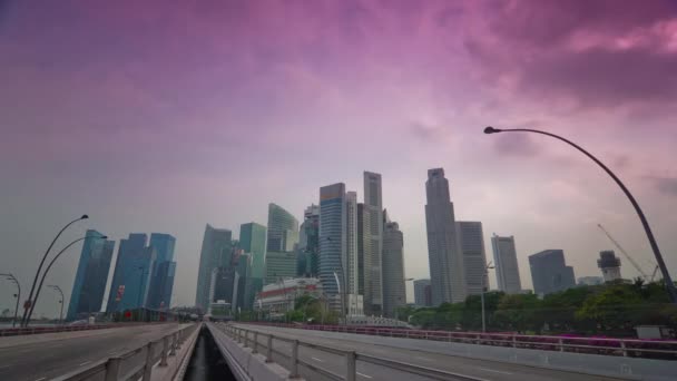 Den lehké Singapur panoráma centrum provoz pouliční panorama 4k časová prodleva — Stock video