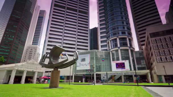 晴れた日シンガポール市内ダウンタウン有名なラッフルズ プレイス パノラマ タイムラプス — ストック動画