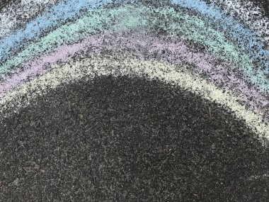 Eski beton yüzeyi gökkuşağıyla kapatın