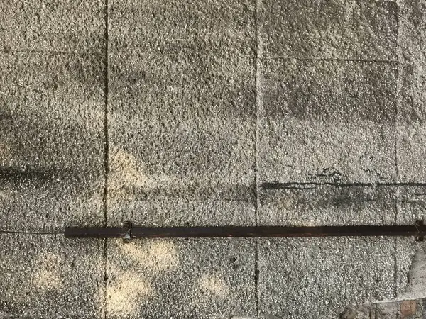 tuğlalı eski duvar