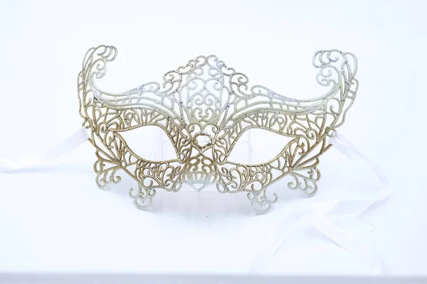 Mascarada veneciana máscara aislada de lujo para la fiesta —  Fotos de Stock
