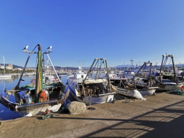 La spezia 'da iskele ve yürüyüş yolu