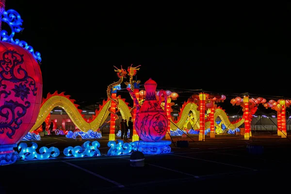 Işık dekorasyonu Çin kağıdı ve metal geleneksel fener panorama öncülüğünde