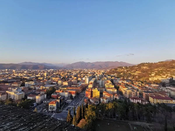 Panorama of brescia at sunset seen from the castle — 스톡 사진