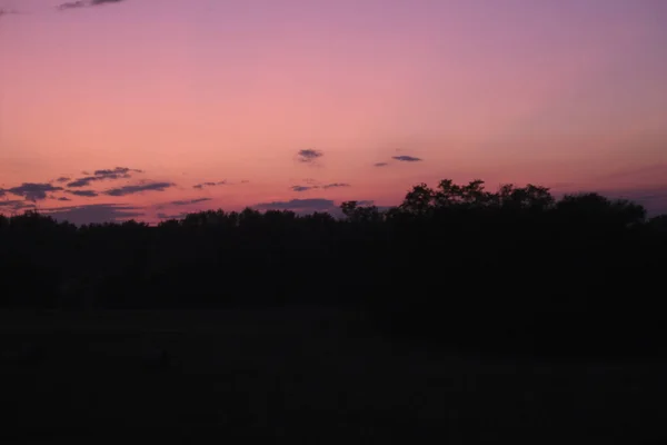 Bibbiano reggio emilia belo nascer do sol panorâmico sobre a cidade — Fotografia de Stock