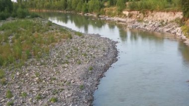 Modena 'daki Sassuolo köprüsünden Secchia nehri görüldü.