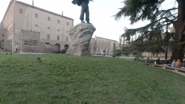 Parma Centro Cidade Palazzo Della Pilotta Parque Panorama Estátua Garibaldi — Vídeo de Stock