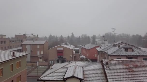 Koncem Března 2020 Sněží Emilii Bibbiano Reggio Emilia Střechách Domů — Stock video