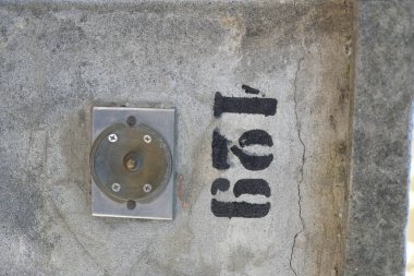 ev italyan sembolü 129