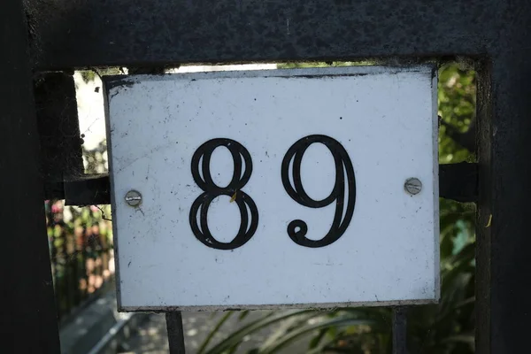 Dom obywatelski włoski numer symbol 89 — Zdjęcie stockowe