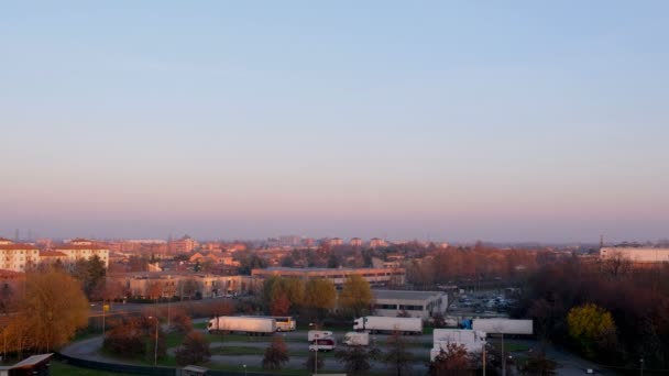 Reggio emilia, panorama dos telhados da cidade ao pôr do sol — Vídeo de Stock