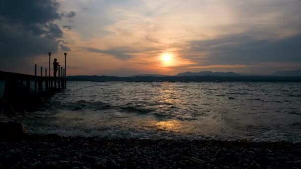 Belo Lago Garda Pôr Sol Partir Costa Sirmione — Vídeo de Stock