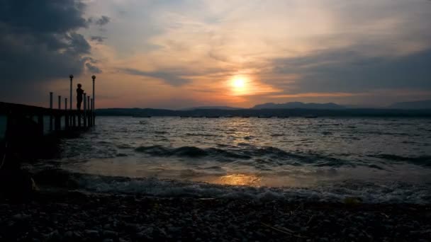 Belo Lago Garda Pôr Sol Partir Costa Sirmione — Vídeo de Stock