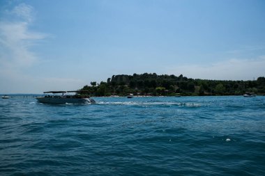 Büyük bir su kütlesi. Yüksek kalite fotoğraf