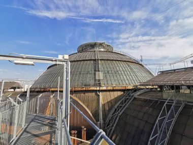 Milan, Garibaldi Galerisi 'nin üstündeki çatı kubbesi.