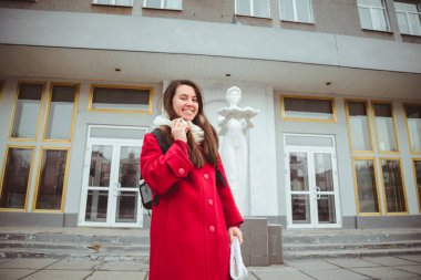 Genç kız Üniversitesi lisitng müzik