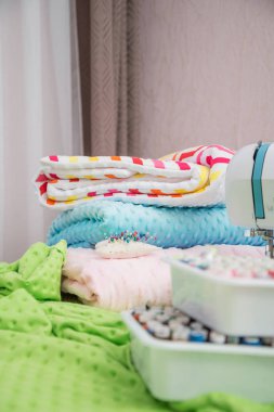 renkli biriktiricileri iş parçacığı kümesi