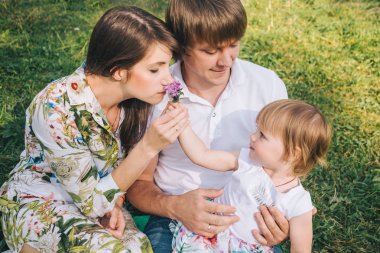 kızları ile reklam komik Veliler oynayan